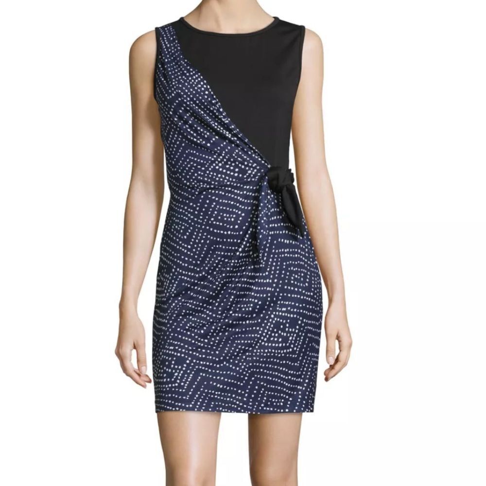 Diane Von Furstenberg Size 4 Dhalia Batik Midnight Faux Wrap Side-Tie Dress Silk